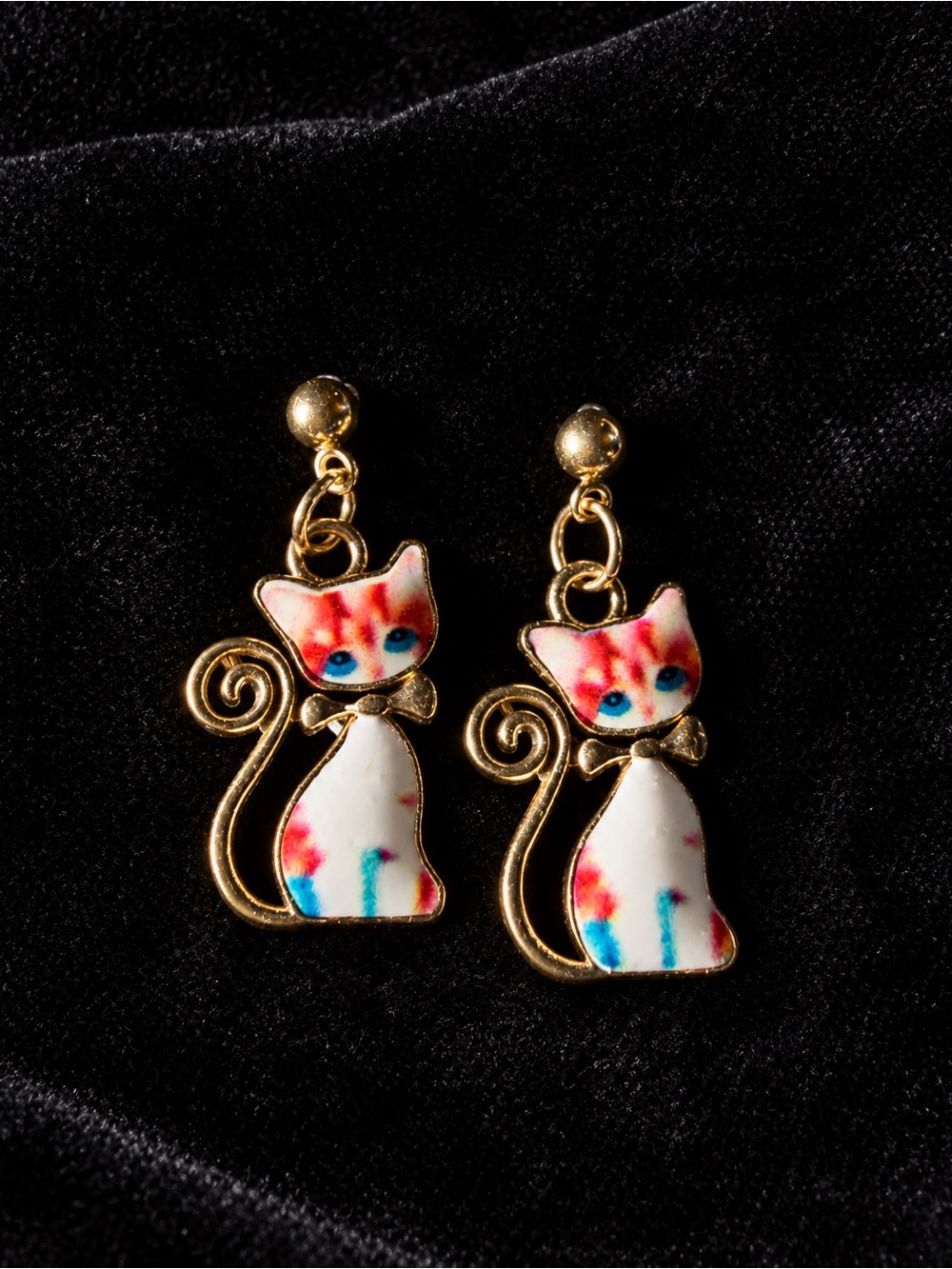 Gold Tone Cat Dangle Earrings with Colorful White